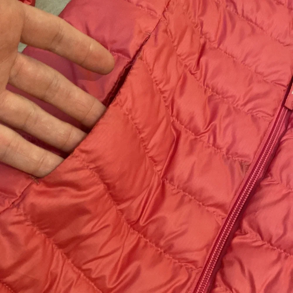 UNIQLO ANDY WARHOL Pink Puffer Jacket. Size 9/ 10